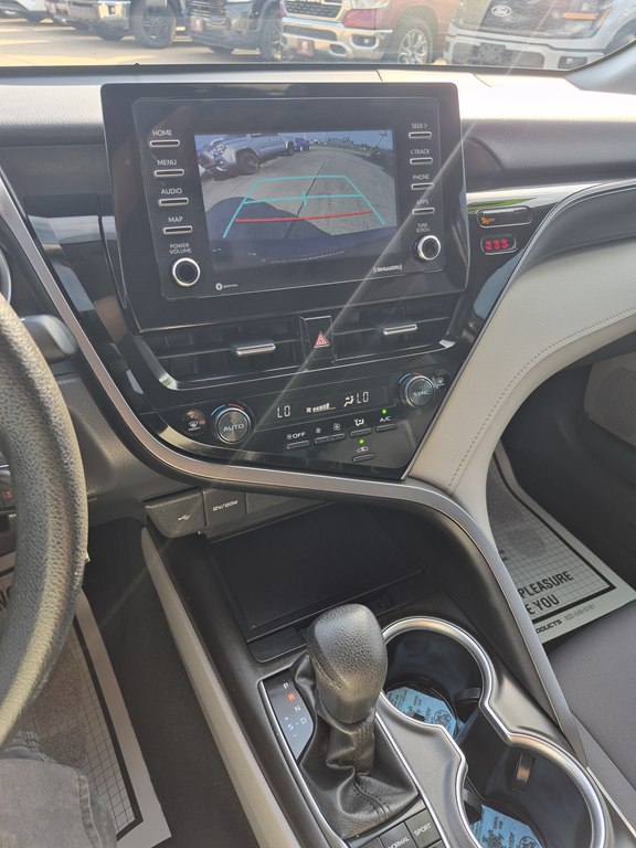 Photo 14 of this TOYOTA CAMRY
