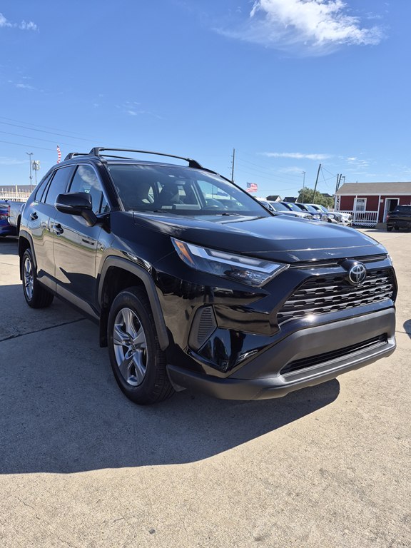 Photo 3 of this TOYOTA RAV4