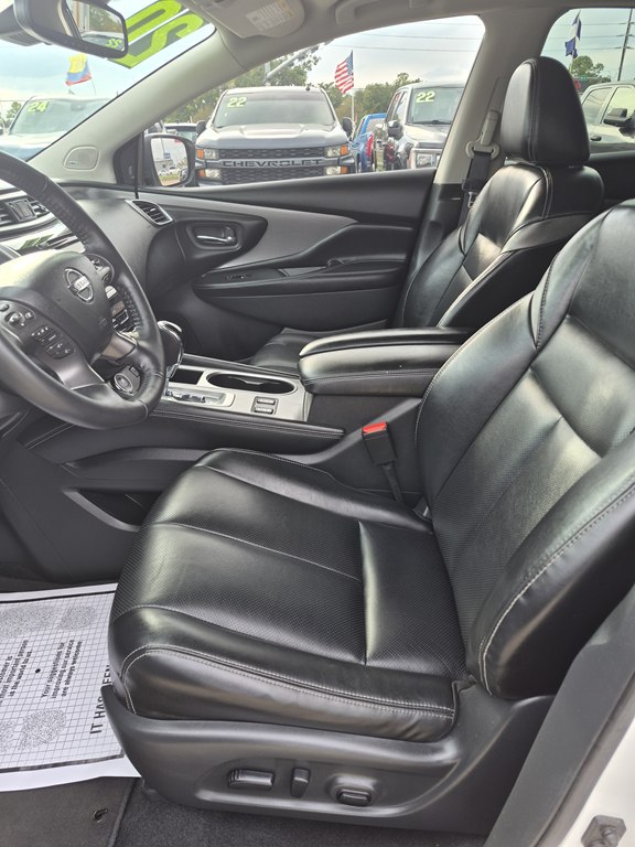 Photo 9 of this NISSAN MURANO