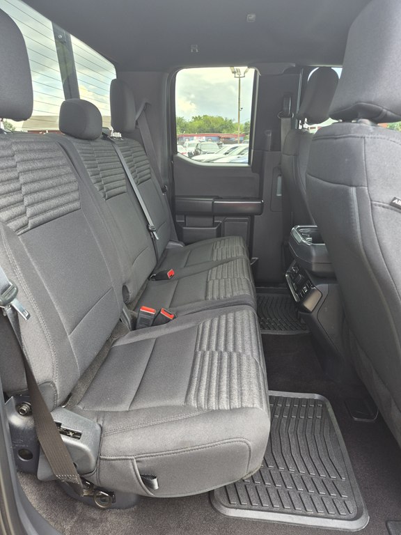 Photo 12 of this FORD F150