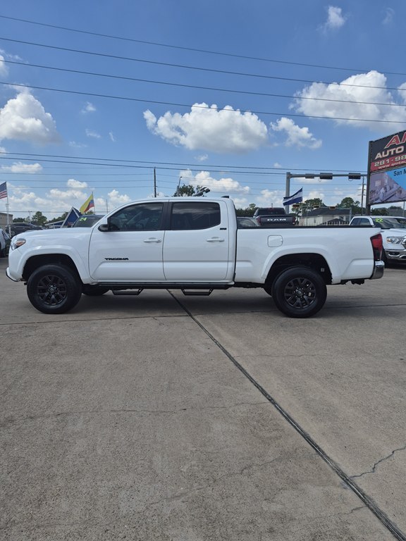 Photo 8 of this TOYOTA TACOMA