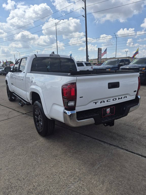 Photo 7 of this TOYOTA TACOMA