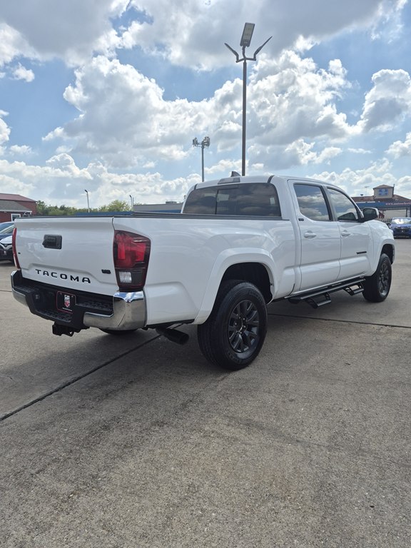 Photo 5 of this TOYOTA TACOMA