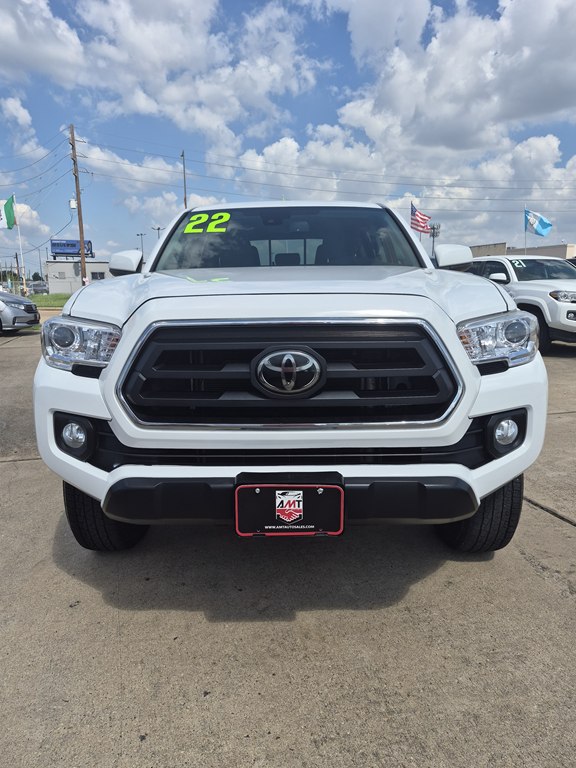 Photo 2 of this TOYOTA TACOMA