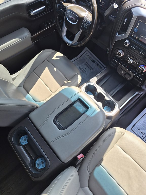 Photo 13 of this GMC SIERRA