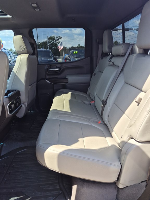 Photo 10 of this GMC SIERRA