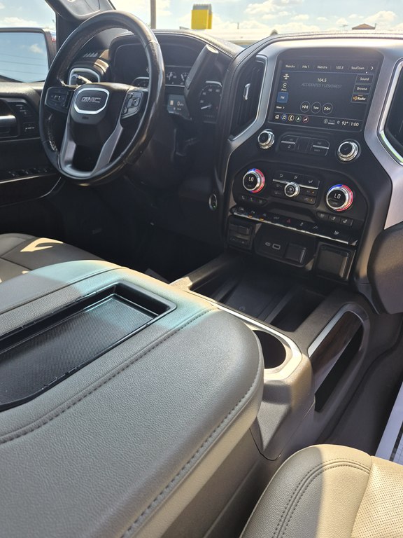 Photo 14 of this GMC SIERRA