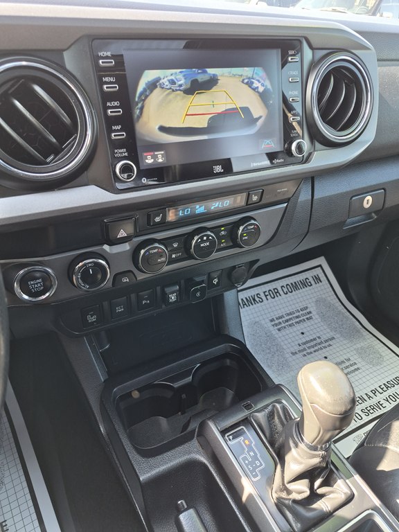 Photo 15 of this TOYOTA TACOMA