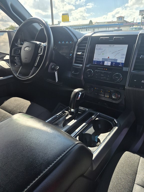 Photo 13 of this FORD F150