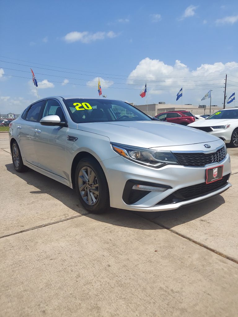 Photo 3 of this KIA OPTIMA