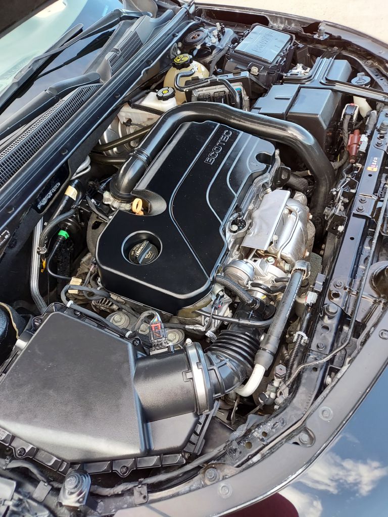 Photo 17 of this CHEVROLET MALIBU