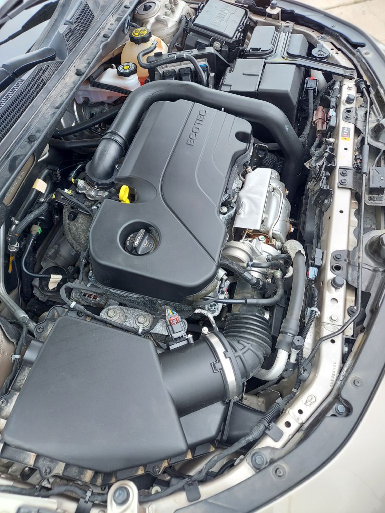 Photo 17 of this CHEVROLET MALIBU