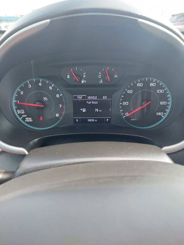 Photo 15 of this CHEVROLET MALIBU