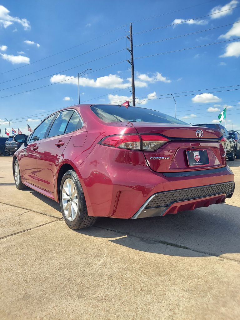 Photo 7 of this TOYOTA COROLLA