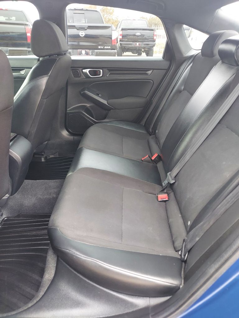 Photo 10 of this HONDA CIVIC