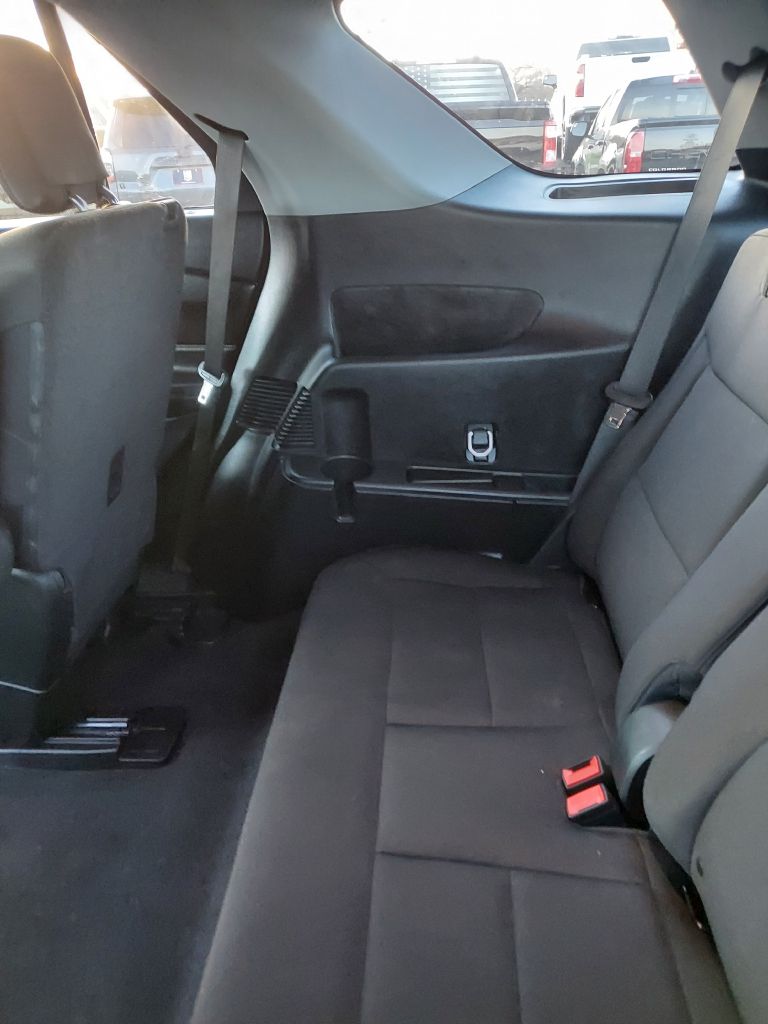 Photo 11 of this FORD EXPLORER