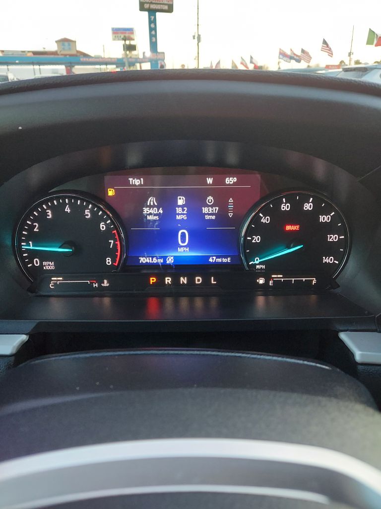 Photo 17 of this FORD EXPLORER