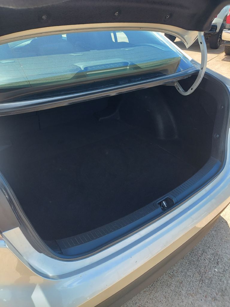 Photo 18 of this TOYOTA COROLLA