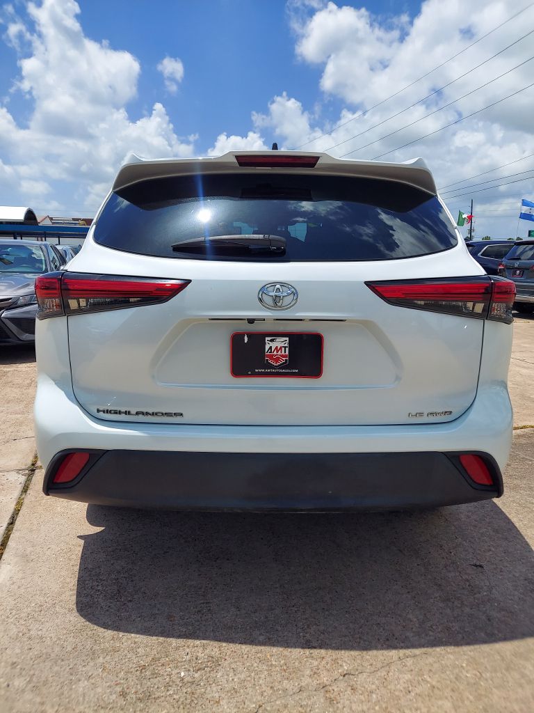 Photo 6 of this TOYOTA HIGHLANDER
