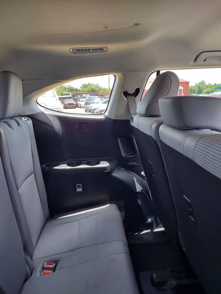 Photo 14 of this TOYOTA HIGHLANDER