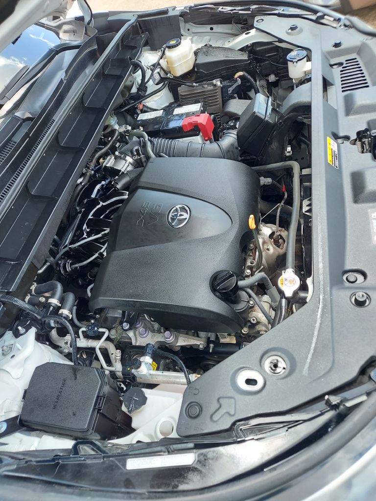 Photo 19 of this TOYOTA HIGHLANDER
