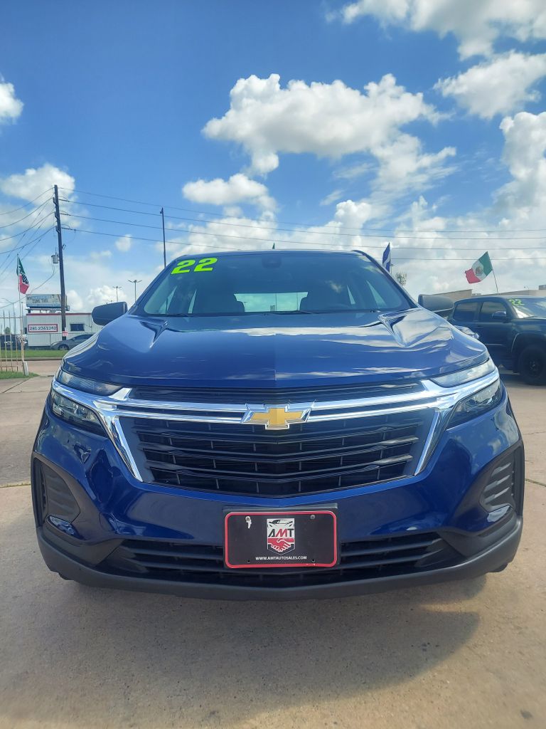 Photo 2 of this CHEVROLET EQUINOX