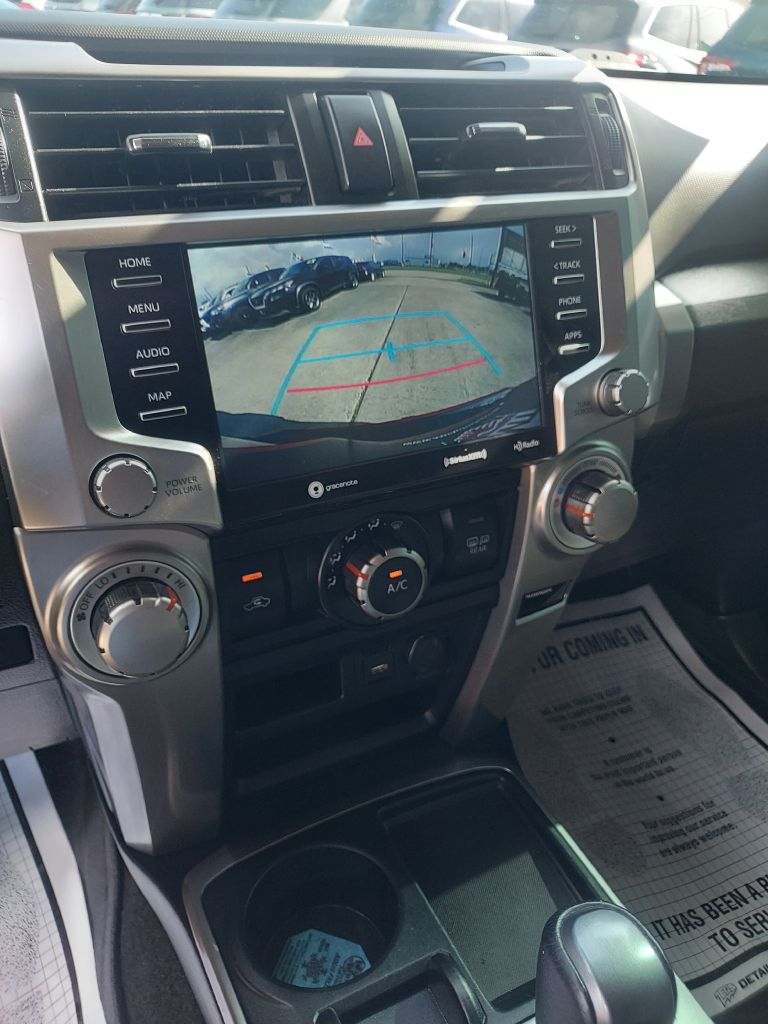 Photo 15 of this TOYOTA 4RUNNER