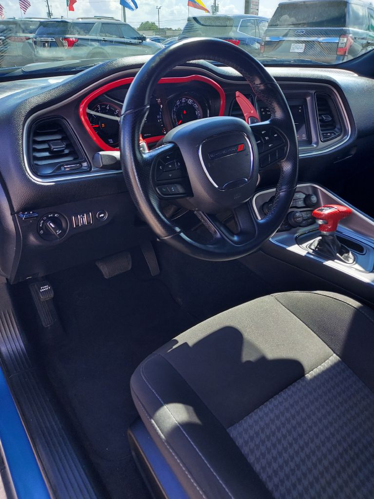 Photo 16 of this DODGE CHALLENGER