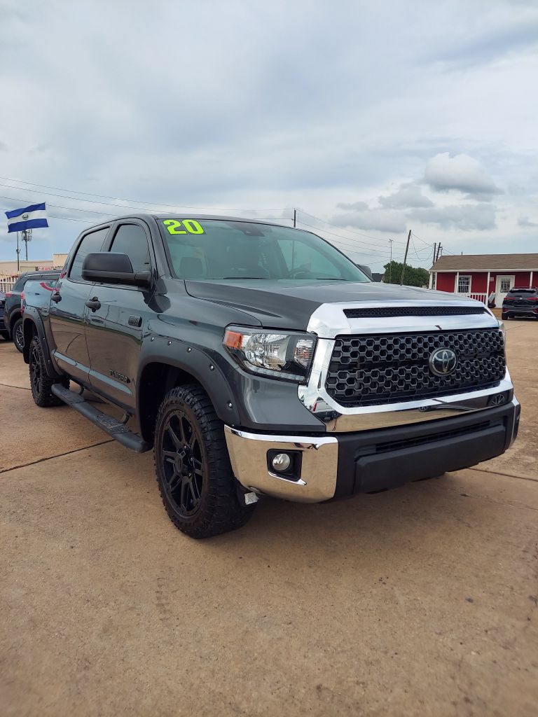 Photo 3 of this TOYOTA TUNDRA