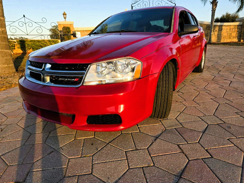 Photo 2 of this DODGE AVENGER
