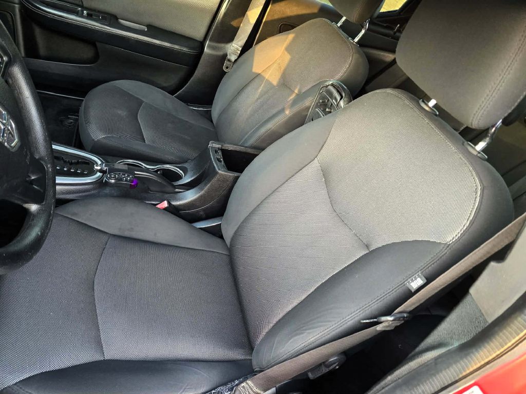 Photo 5 of this DODGE AVENGER