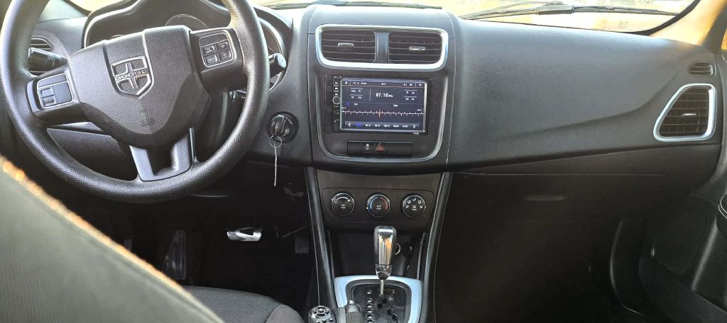 Photo 7 of this DODGE AVENGER
