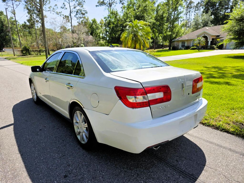 Photo 3 of this LINCOLN MKZ