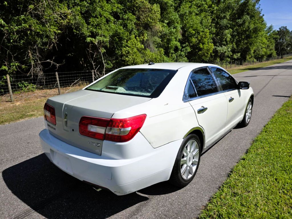Photo 4 of this LINCOLN MKZ