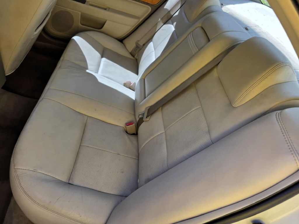 Photo 6 of this LINCOLN MKZ
