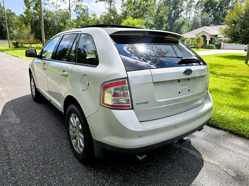 Photo 4 of this FORD EDGE