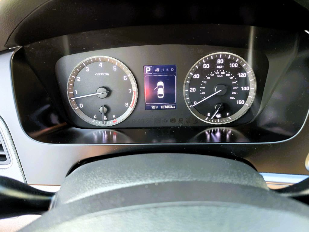 Photo 6 of this HYUNDAI SONATA