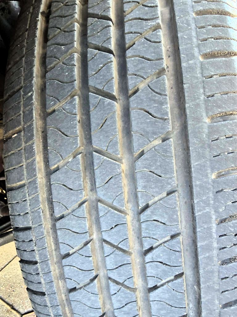 Photo 13 of this HYUNDAI SONATA