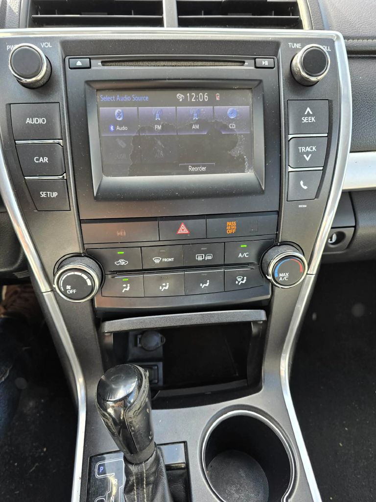 Photo 5 of this TOYOTA CAMRY