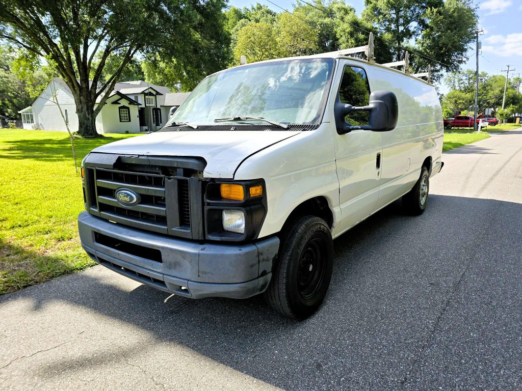 Photo 5 of this FORD ECONOLINE