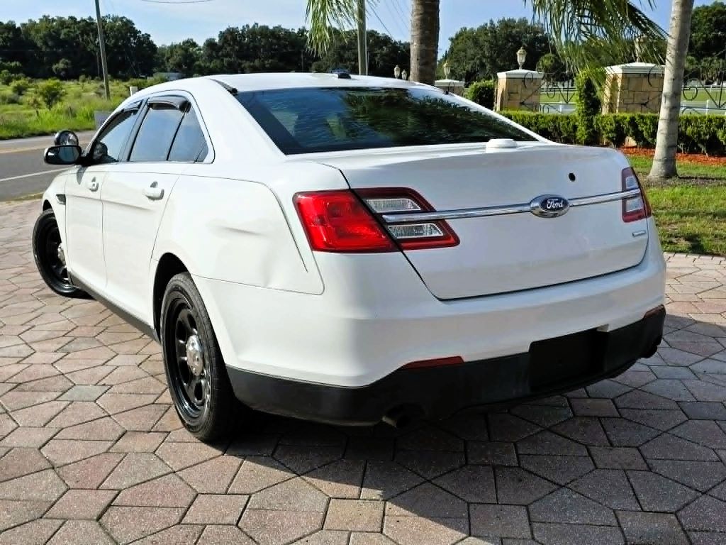 Photo 5 of this FORD TAURUS