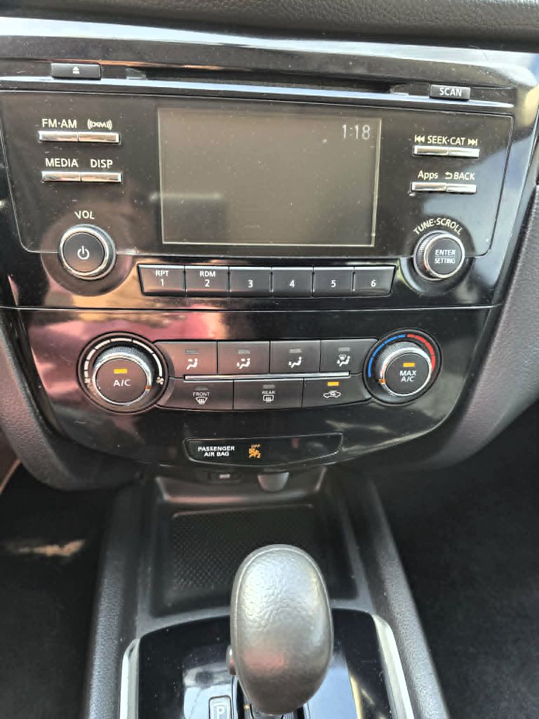 Photo 2 of this NISSAN ROGUE
