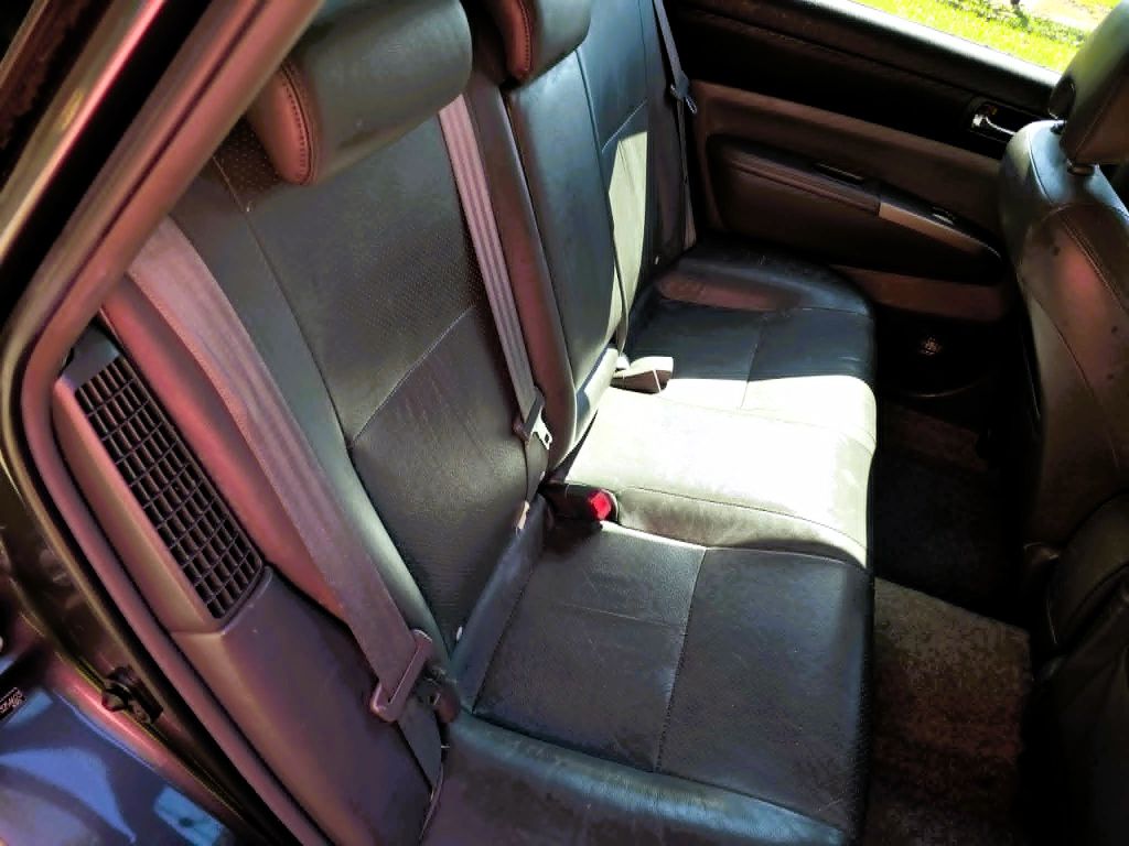 Photo 6 of this TOYOTA PRIUS