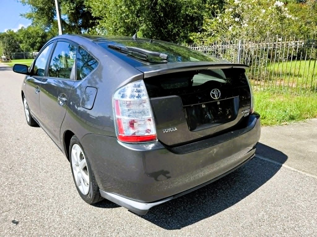 Photo 8 of this TOYOTA PRIUS