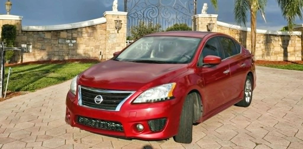 Photo 2 of this NISSAN SENTRA