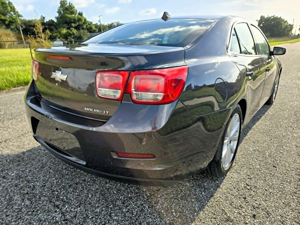 Photo 8 of this CHEVROLET MALIBU