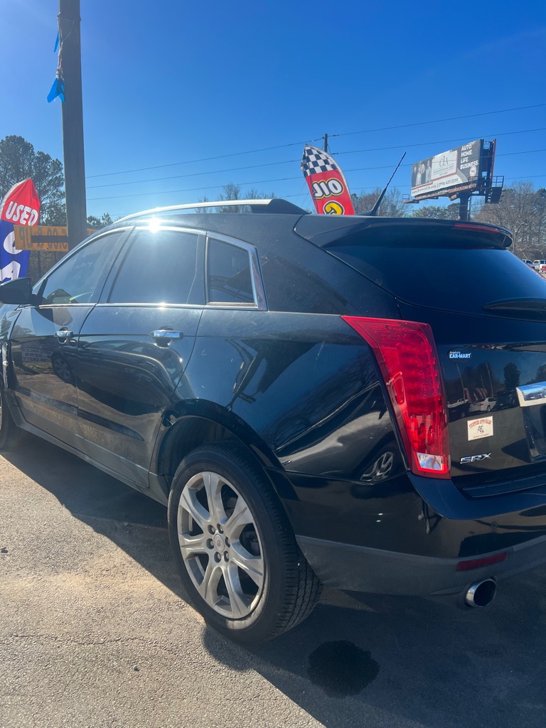 Photo 4 of this CADILLAC SRX