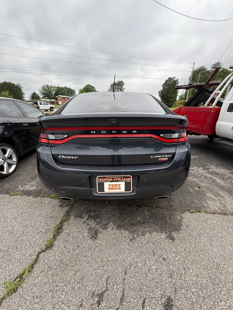 Photo 4 of this DODGE DART