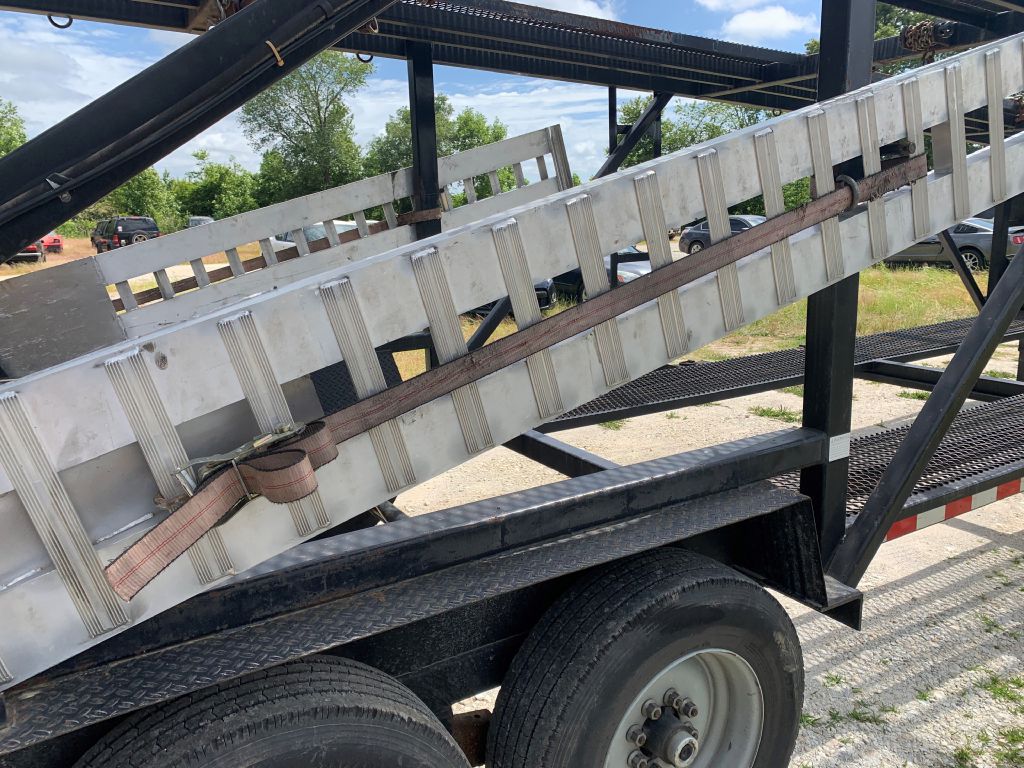 Photo 12 of this P&T CAR HAULER