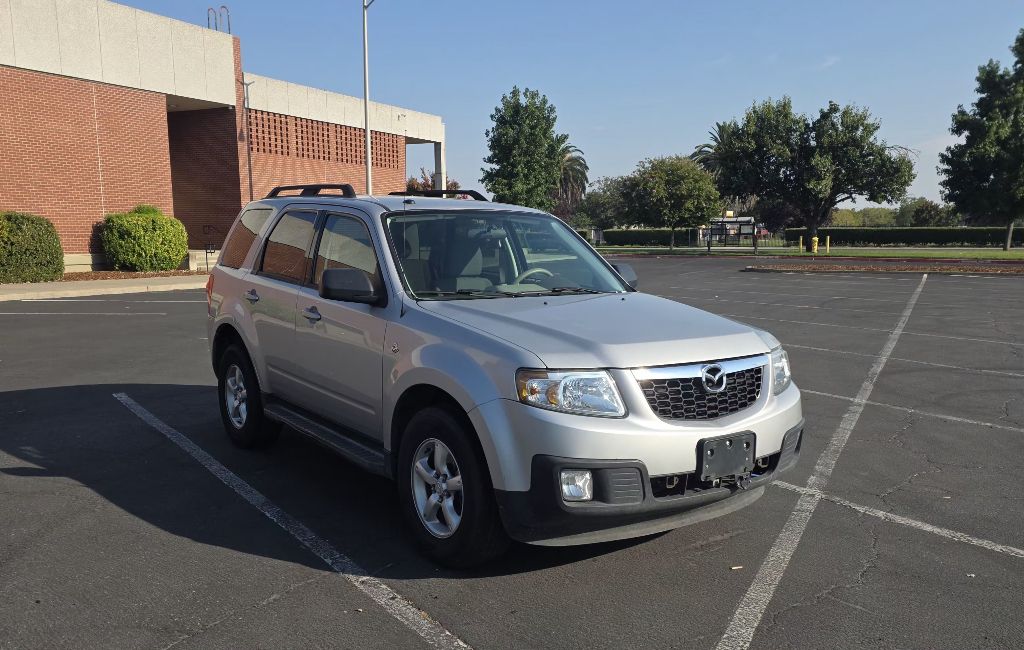 Silver 2009 Mazda Tribute Hybrid SUV / Crossover Front-Wheel Drive Continuously Variable Transmission